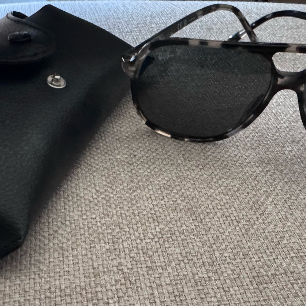 Ray-Ban Black and Brown Sunglasses - Picture 2 of 3